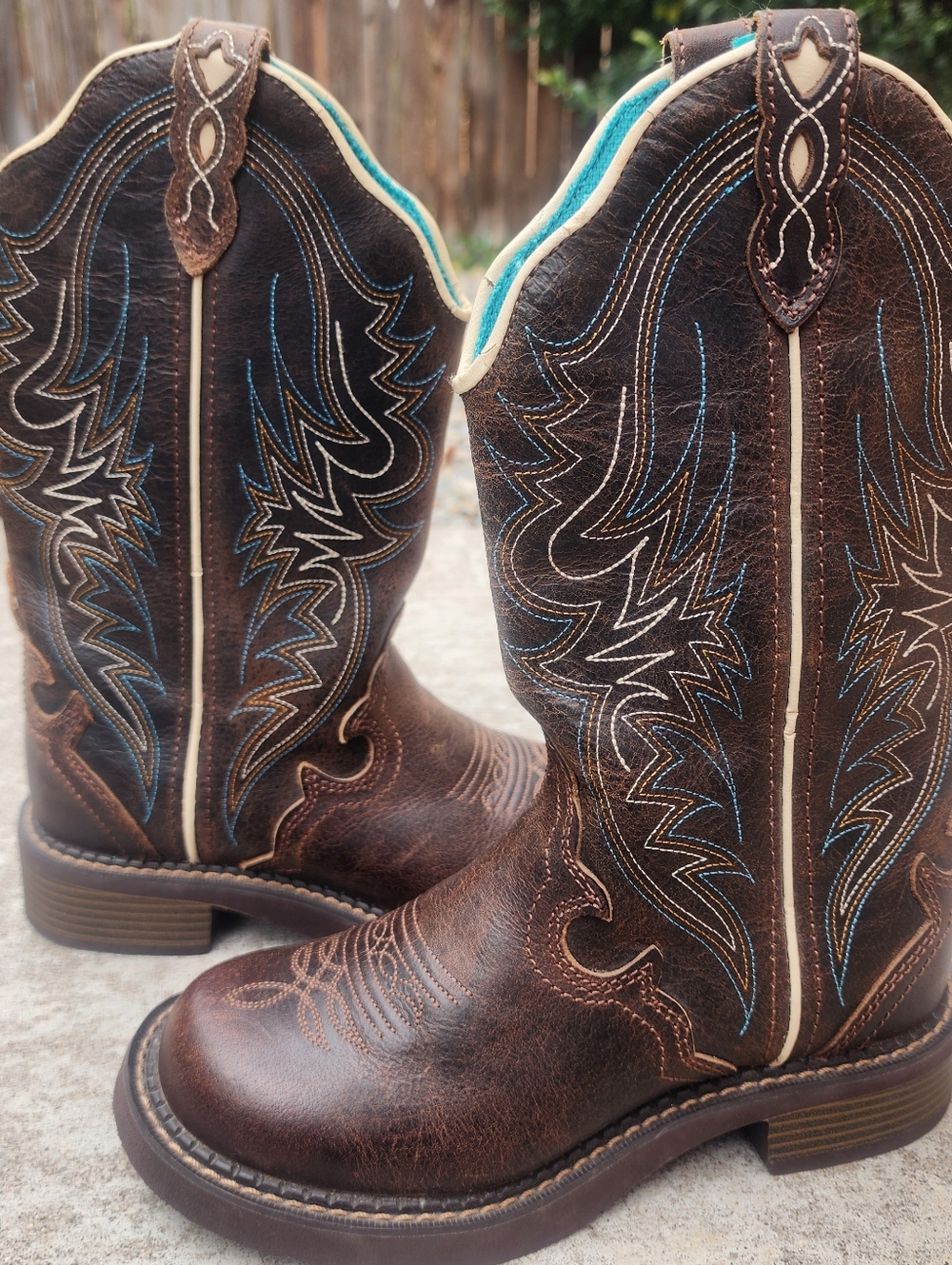 Justin Gypsy Lily Western Cowboy Cowgirl Boots, Chocolate Brown, Womens 6B